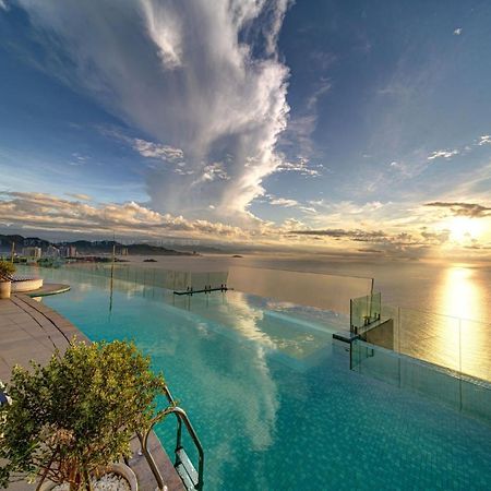 Panorama Central Nha Trang- Vietnam'S Highest Infinitive Rooftop Pool ภายนอก รูปภาพ