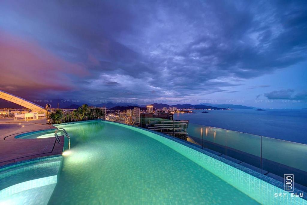 Panorama Central Nha Trang- Vietnam'S Highest Infinitive Rooftop Pool ภายนอก รูปภาพ